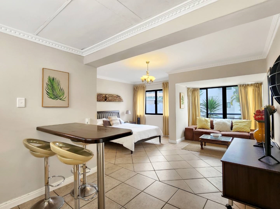 0 Bedroom Property for Sale in Sea Point Western Cape